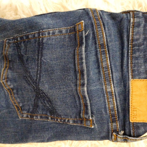 Aero Size 4 Long Low Rise Bootcut Jeans - Picture 4 of 7